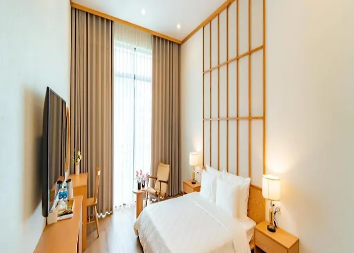Chuỗi 8 Ngủ đồi đức Dương - Trung Tâm Bãi Cháy *