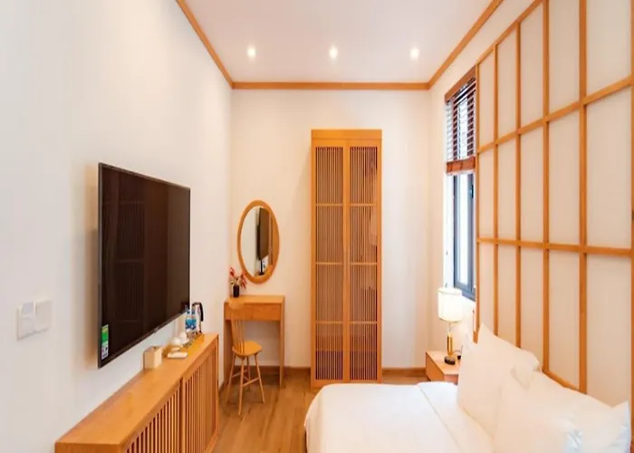 Biệt thự Chuỗi 8 Ngủ đồi đức Dương - Trung Tâm Bãi Cháy *